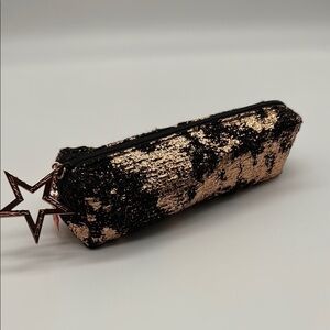 M.A.C. Holiday 2019 Collection Lucky Stars Cosmetics Makeup Pouch